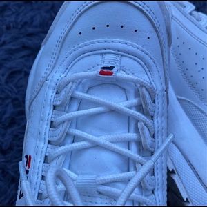 fila disrupters size 4